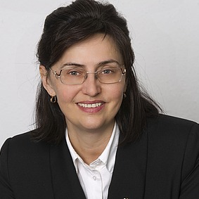 Prof. Dr. Olga Rösch
